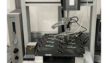 Robotul cu 4 axe îndeplinește contractul de lipit PCB Flexy